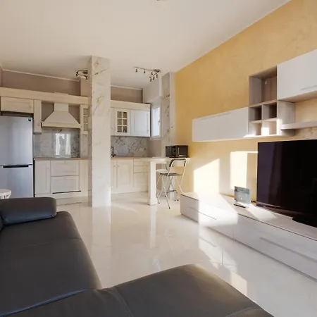 Niguarda Bright W/ Balcony Apartament Mediolan