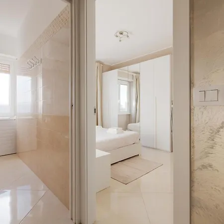 Niguarda Bright W/ Balcony Apartamento Milán